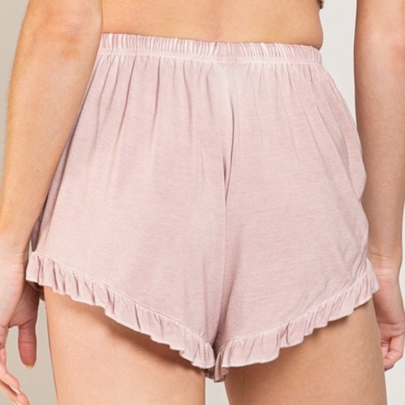 POL Light Weight Ruffle Trim Shorts In Light Baby Pink Size Large NWOT - Picture 11 of 11